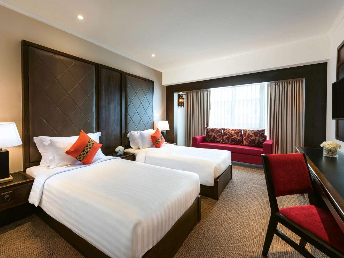 Movenpick Suriwongse Hotel Chiang Mai Exterior foto