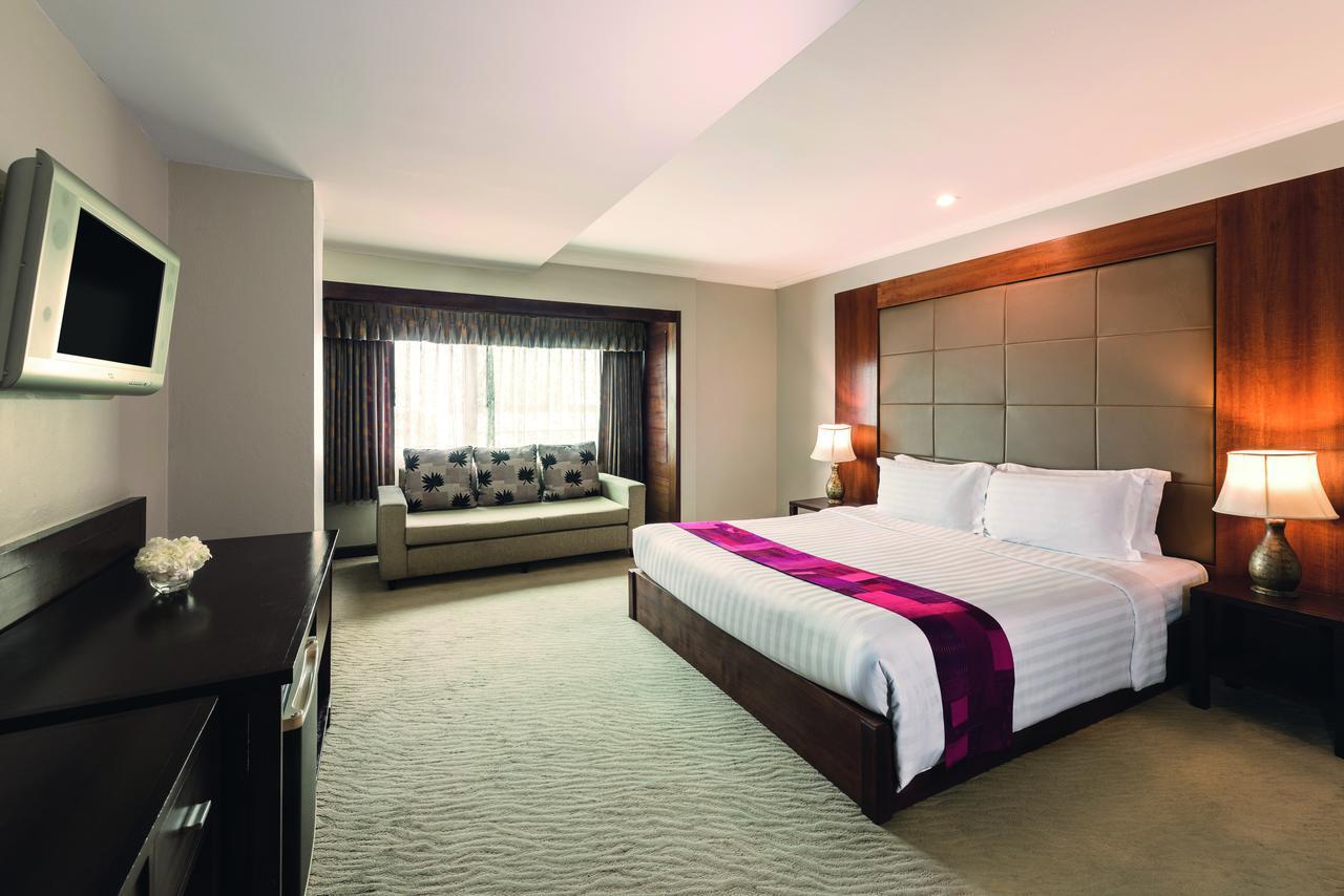 Movenpick Suriwongse Hotel Chiang Mai Habitación foto